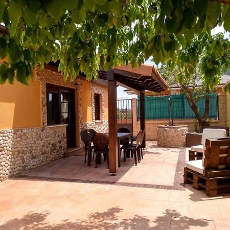 La Casita Del Abuelo Villa Villalmanzo Buitenkant foto