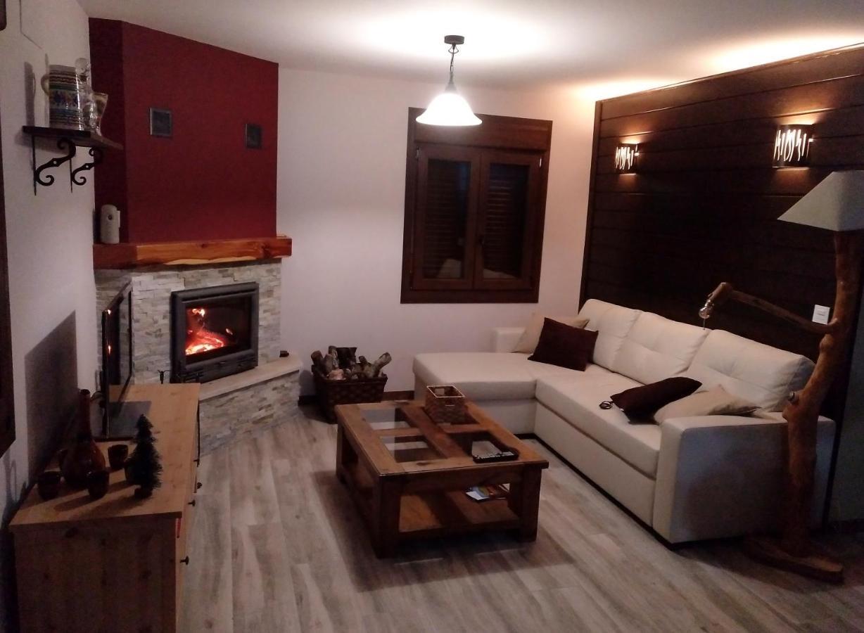 La Casita Del Abuelo Villa Villalmanzo Buitenkant foto